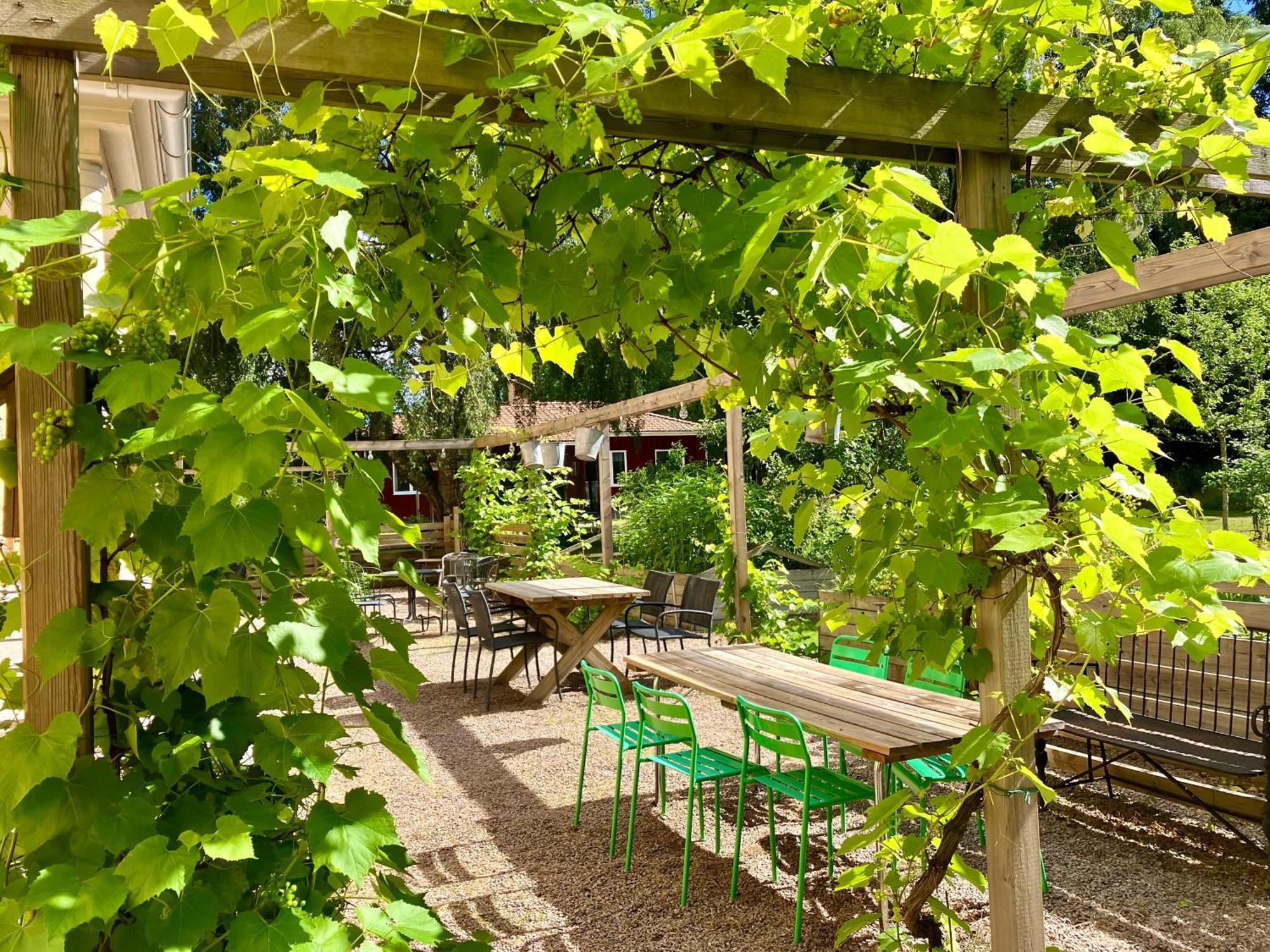 Lidhem Herrgard. Bed & Breakfast Och Mindre Laegenheter Виммербю Экстерьер фото